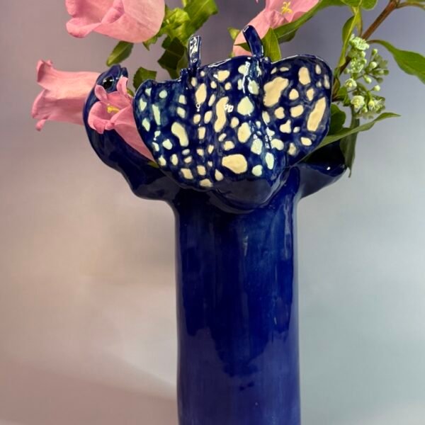 Les têtes dans les fleurs : Reines de la mer